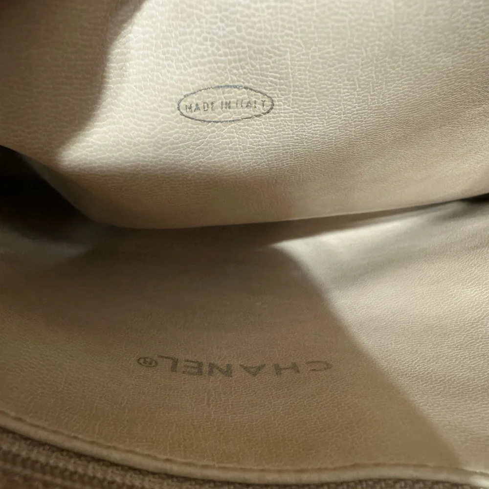 CHANEL❤️🌟 1072727 VINTAGE TAN QUILTED LAMBSKIN ALL LEATHER TOTE BAG⭐️ - Picture 10 of 12